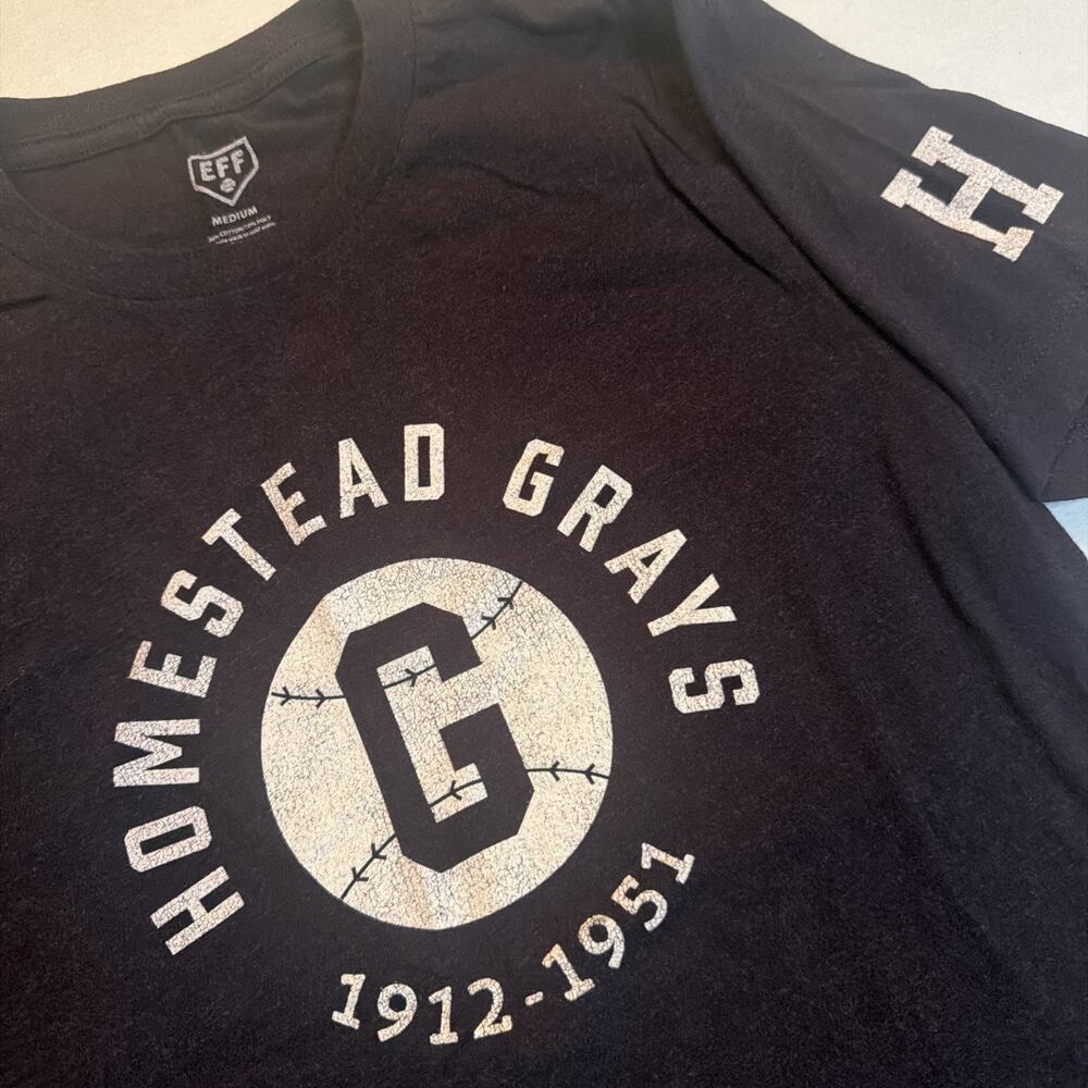 Ebbets Field Flannels Homestead Grays Negro League Baseball T-Shirt M Black NWOT